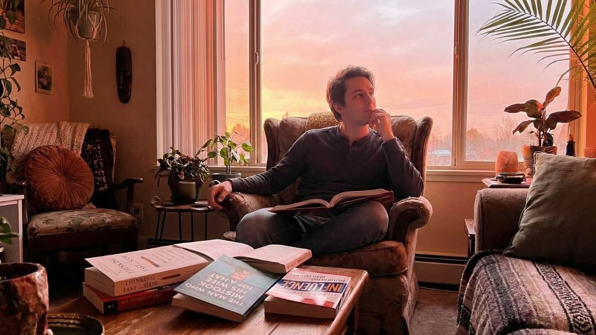 16 Mind-Bending Psychology Books That Explain Why You Do What You Do (Finally)