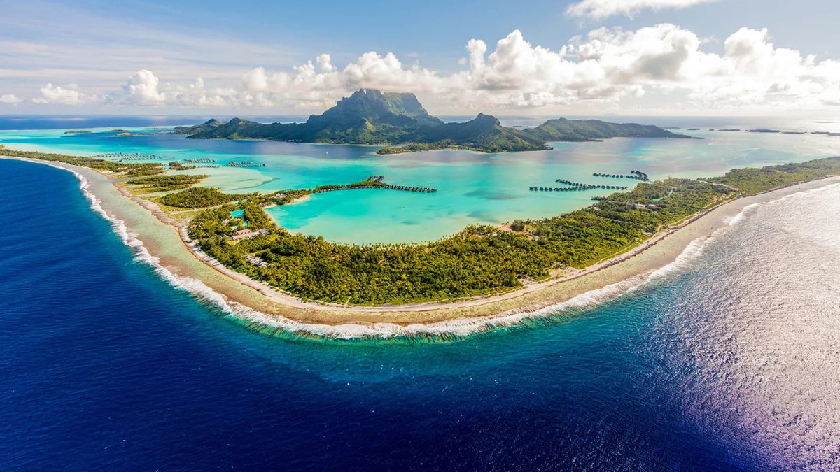 15 US Island Communities Only Accessible by Boat (Where Mainlanders Aren’t Welcome)