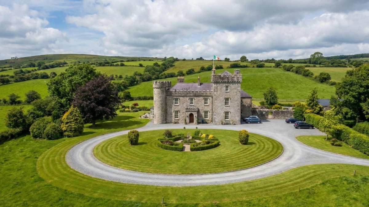 Smaller Castle Estate, Ireland