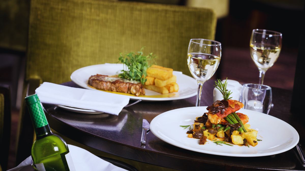 Assuming Universal On-Board Catering