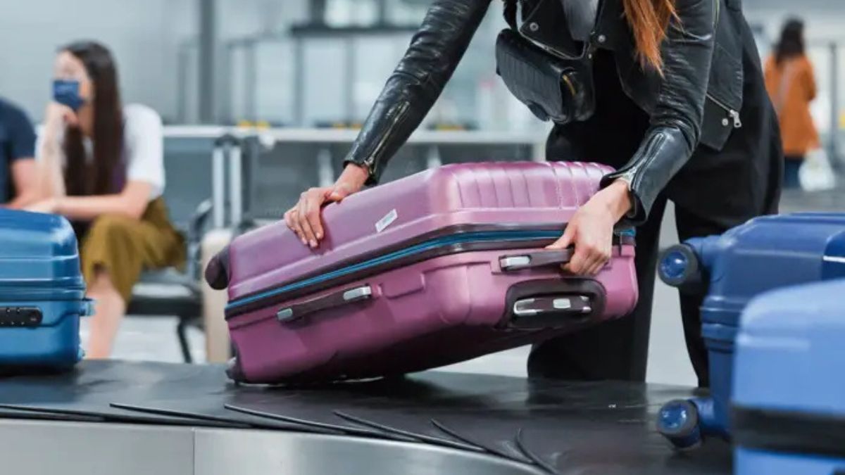 Pilot’s Wife Spills: 18 First-Class Secrets That Economy Passengers Can Legally Use