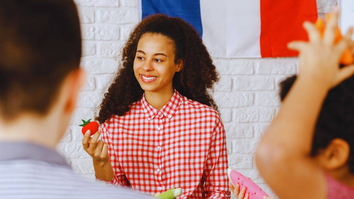 The "Bonjour" Barrier: Skipping the Greeting