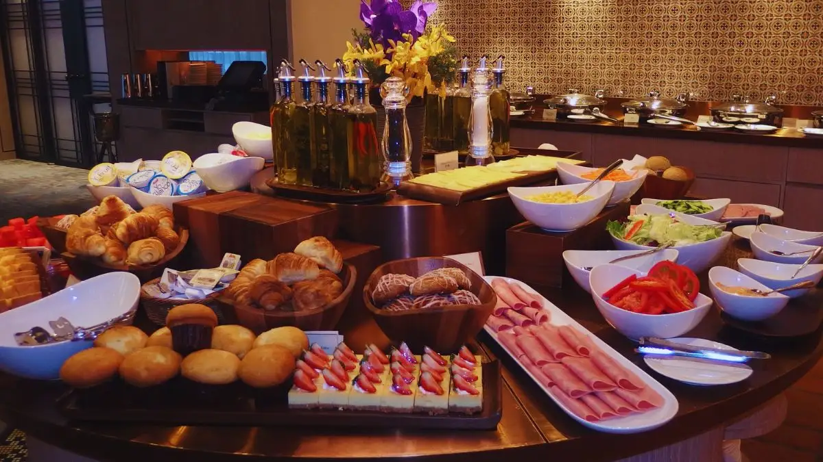 The Day One Buffet Chaos