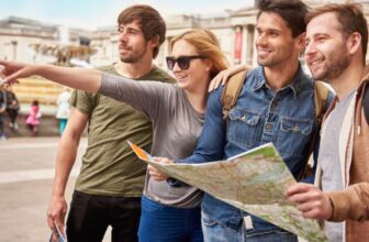 European Tour Guides Mock 18 Tourist Mistakes Americans Make in Every Single City