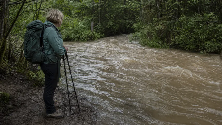 Solo Hikers Must Monitor Conditions More Carefully Than Groups
