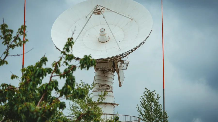 Connectivity Is Restricted by Satellite Limits