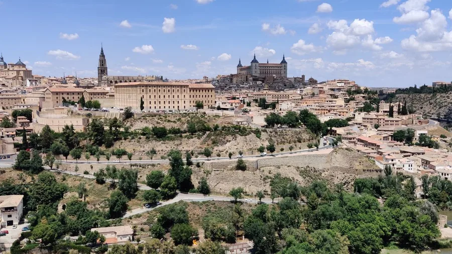 Toledo Layers Christian, Jewish, and Moorish Pasts