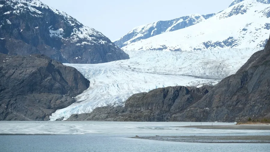 Navigate the Mendenhall Glacier Ice Caves