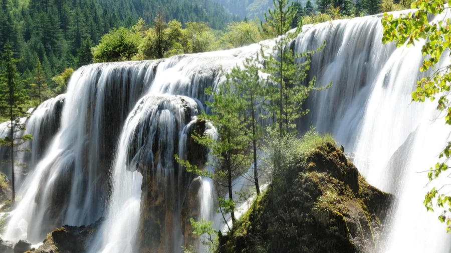 Explore Jiuzhaigou Multi-Level Waterfalls