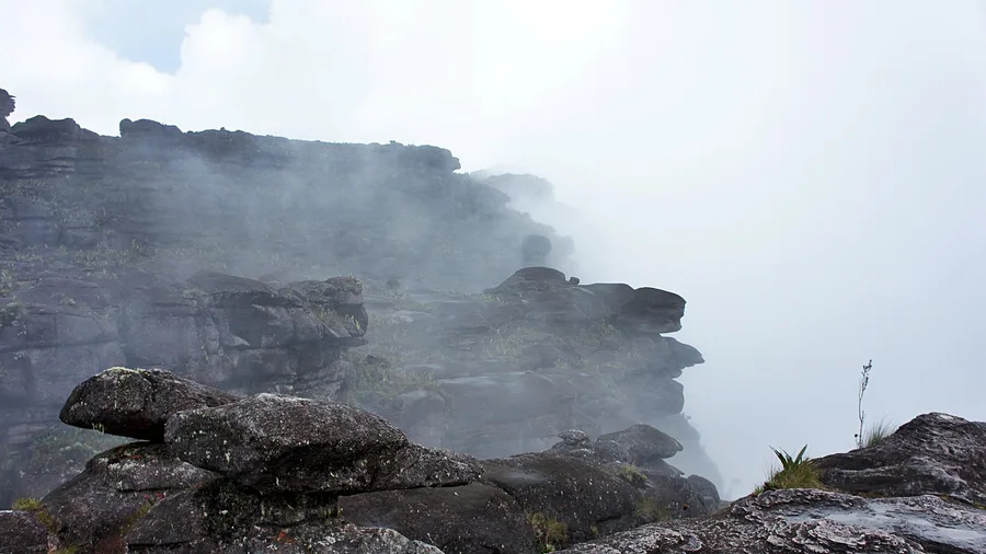 Climb Mount Roraima Tepui in South America