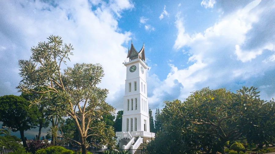 Indonesia: Visa-Free, But the Clock Is Real